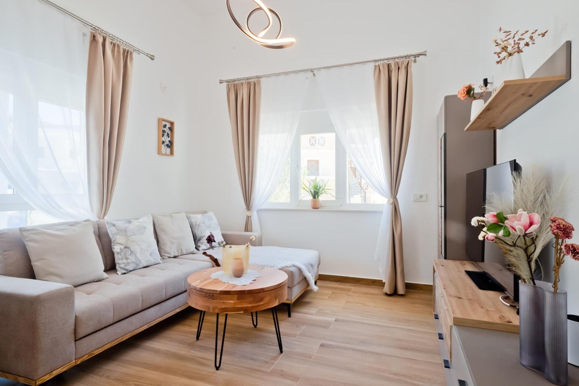 Giannis Apartments Diafani Exterior photo